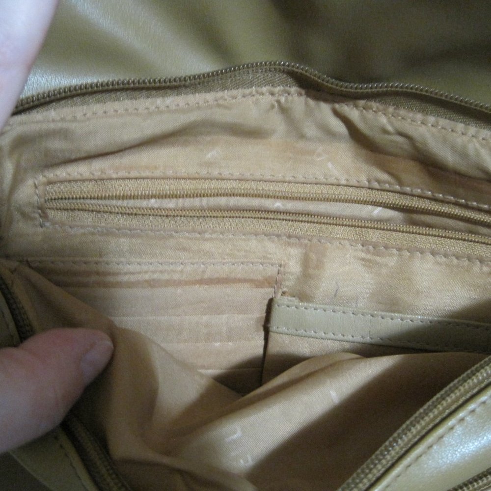 Aurielle leather purse - Picture 4 of 14